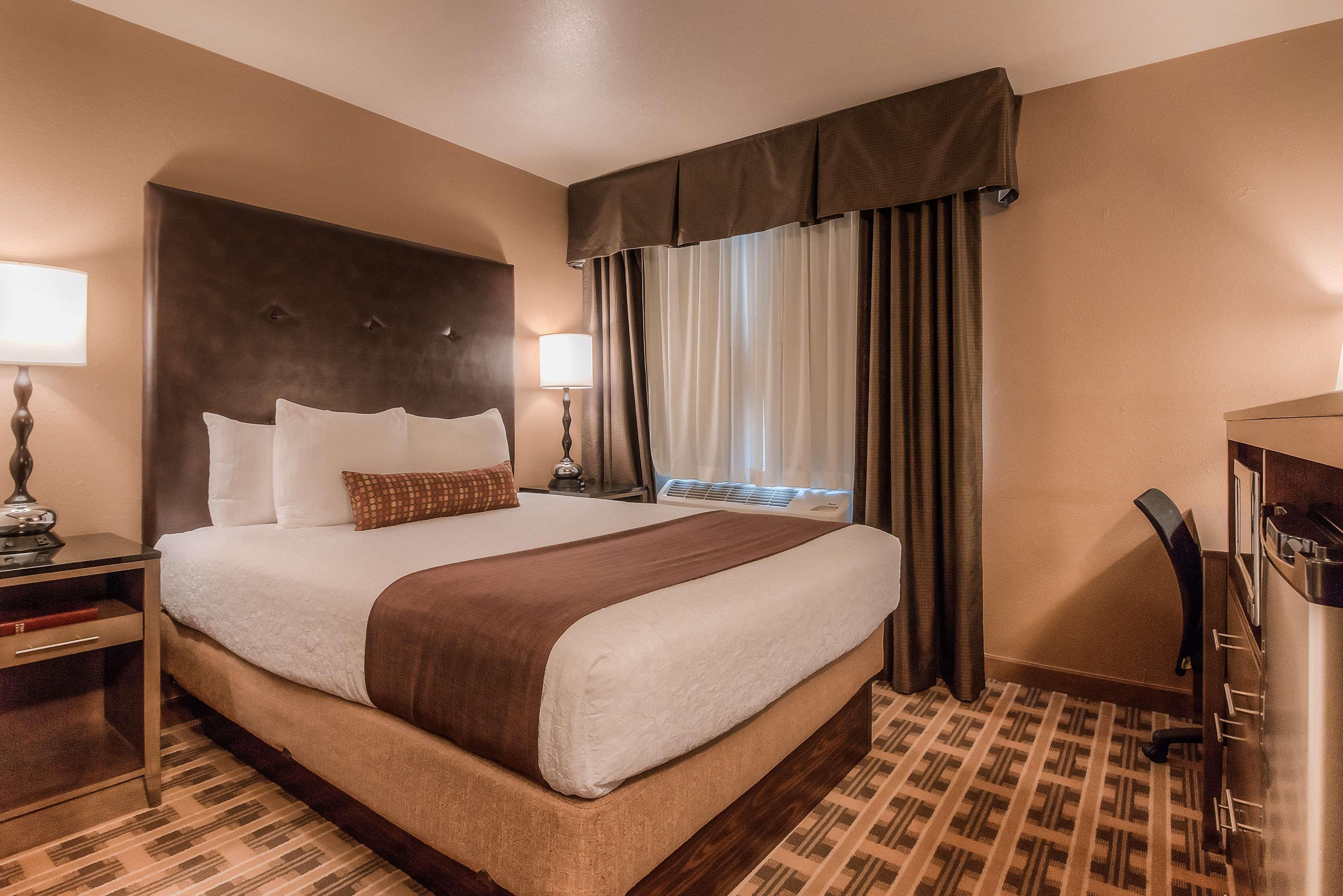 Best Western Plus Yakima Hotel Buitenkant foto