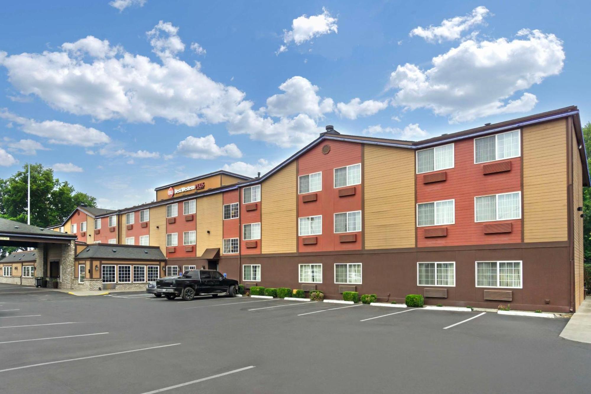 Best Western Plus Yakima Hotel Buitenkant foto