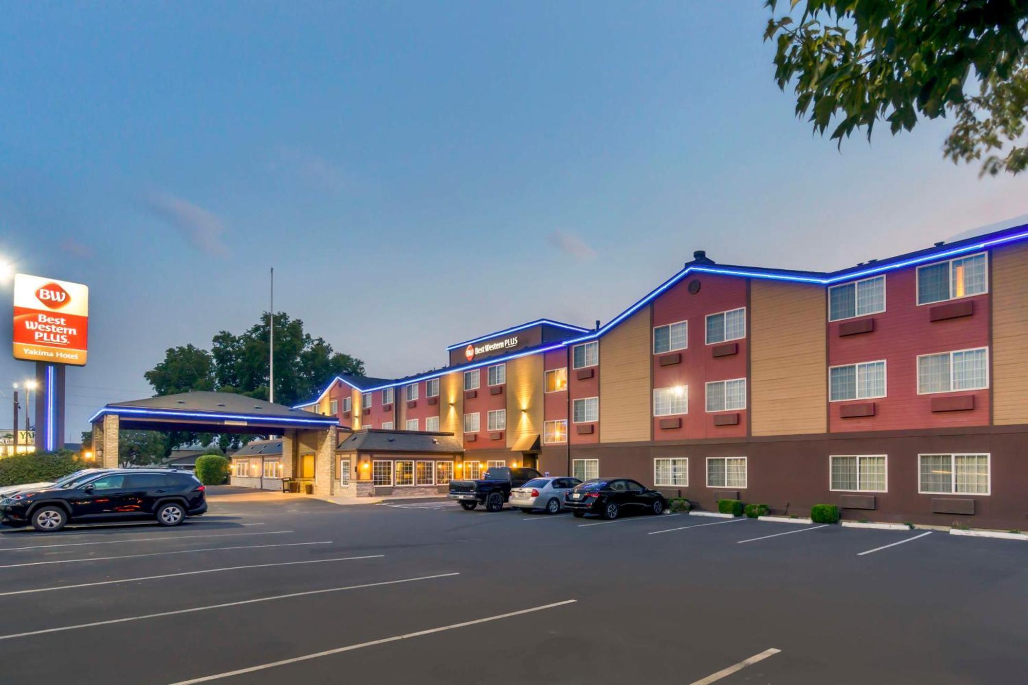Best Western Plus Yakima Hotel Buitenkant foto
