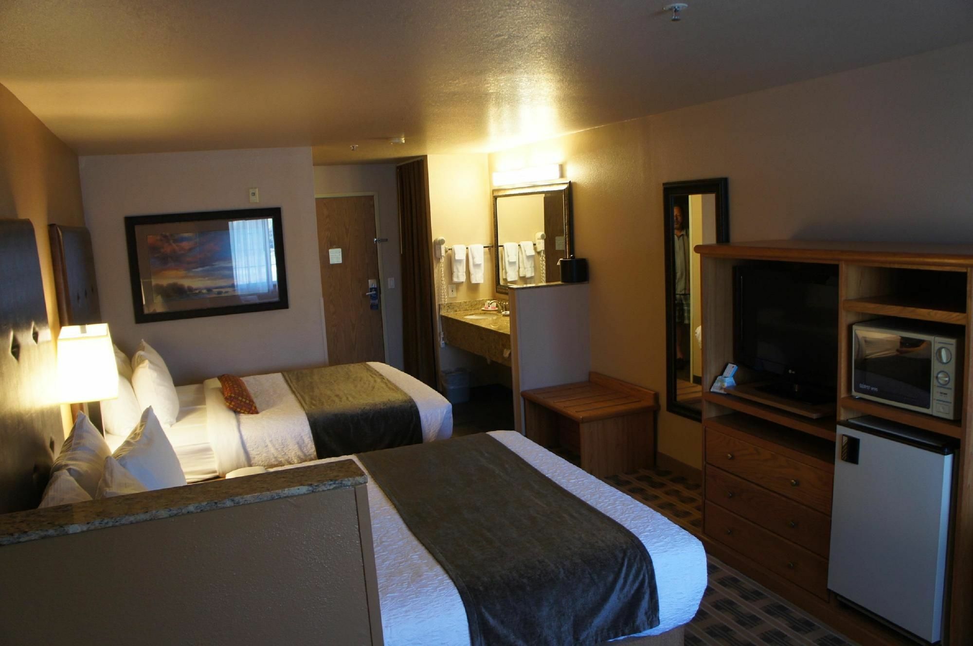 Best Western Plus Yakima Hotel Buitenkant foto