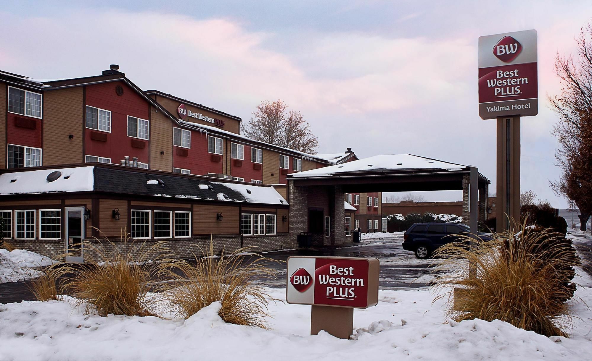 Best Western Plus Yakima Hotel Buitenkant foto